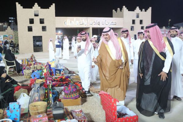 محافظ وادي الدواسر يفتتح مهرجان "وادينا تراث وأصالة"