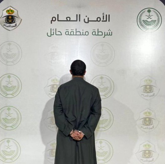 شرطة حائل : القبض على مواطن، لقيادته مركبته دون لوحات وبسرعة عالية