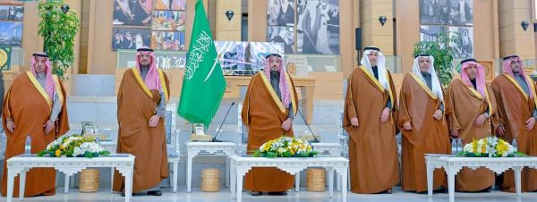 أمير القصيم يُدشن 10 مشروعات بقيمة 349 مليون ريال