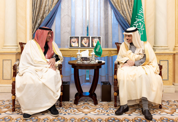 سمو وزير الخارجية يستقبل معالي الأمين العام لمجلس التعاون