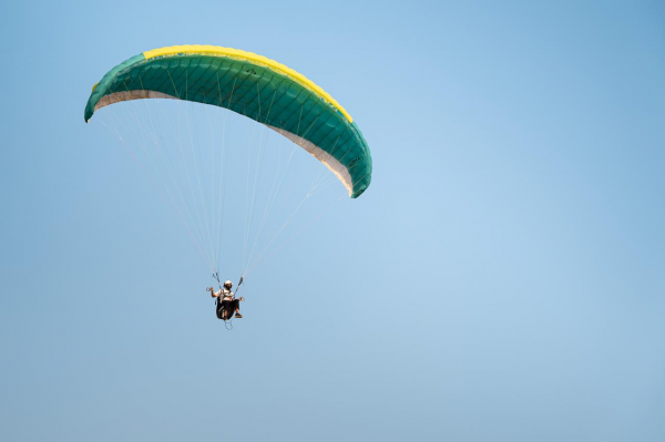 أختام بطولة المملكة للطيران الشراعي في محايل