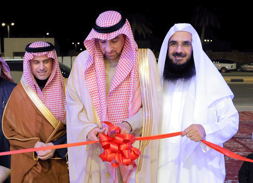 محافظ البكيرية يدشّن وقف " الساعي " التابع لجمعية الساعي على الأرملة