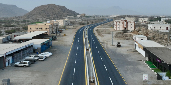 بلدية #بارق تستكمل مشروع إزدواج طريق ثلوث المنظر