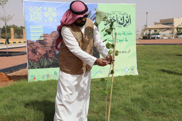 أمانة القصيم تعزز الغطاء النباتي بالأسياح بزراعة أكثر من 265 ألف شجرة وزهرة