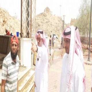 محافظ #المجاردة يتفقد العين الحارة بأحد #ثربان