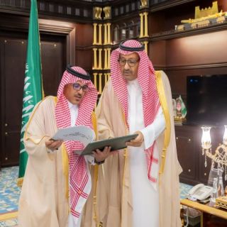 سمو أمير #الباحة يستقبل مدير فرع وزارة الرياضة بالمنطقة