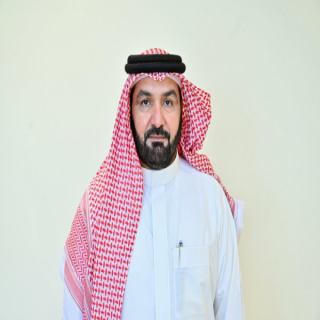 الدكتور علي الشهري يشكر القيادة الرشيدة بمناسبة ترقيته للمرتبة الرابعة عشرة