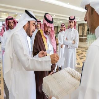 أمين القصيم يطلع على المعرض التوعوي بمناسبة اليوم العالمي للحد من الكوارث