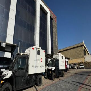 هلال عسير يُدشين عربة الاسعاف (البولاريس)