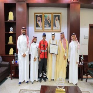 هلال القصيم يمنح مقر محافظة البكيرية شهادة الإمتثال الإسعافي