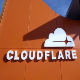 توقف عددًا من المواقع والتطبيقات بسبب عطل Cloudflare