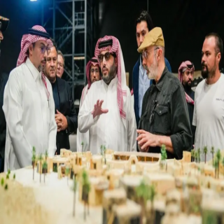 تركي آل الشيخ يتفقد استديوهات الحصن  والقدية