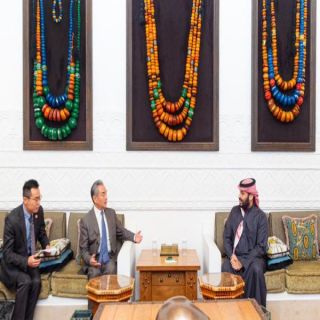 ولي العهد يستقبل وزير خارجية الصين