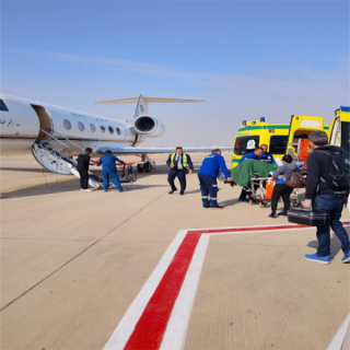 الإخلاء الطبي ينقل (3) مواطنين حالتهم خطرة من مصر إلى المملكة