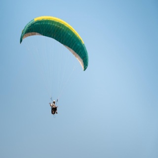 أختام بطولة المملكة للطيران الشراعي في محايل