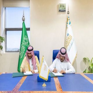 اتفاقية شراكة مجتمعية تجمع #أمانة_القصيم وشركة مجموعة العمرو للاستشارات الهندسية